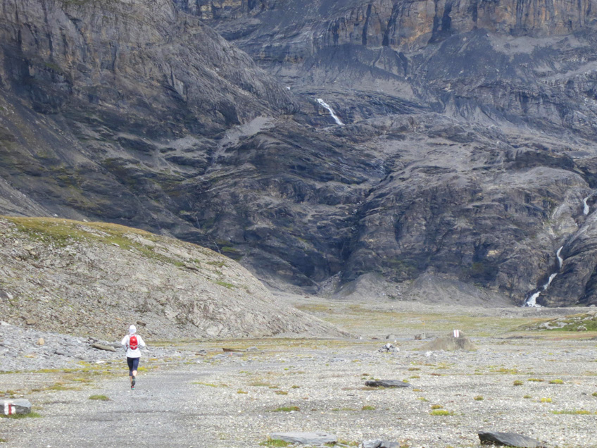trail runner, Swiss Alps