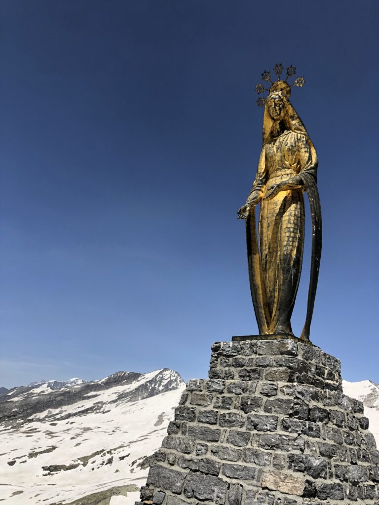 Madonna delle Nevi - Madonna of the Snow statue - Italian alps